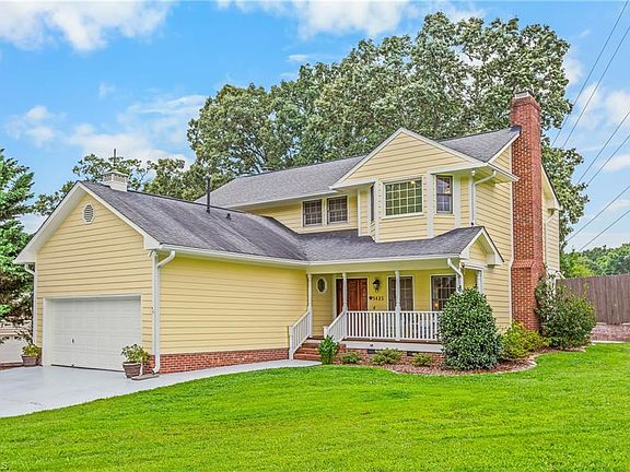 4th image of 3425 Imperial Dr