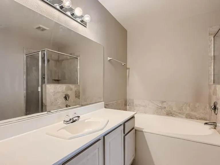 3950 S Sandhill Rd #121 — Photo 7