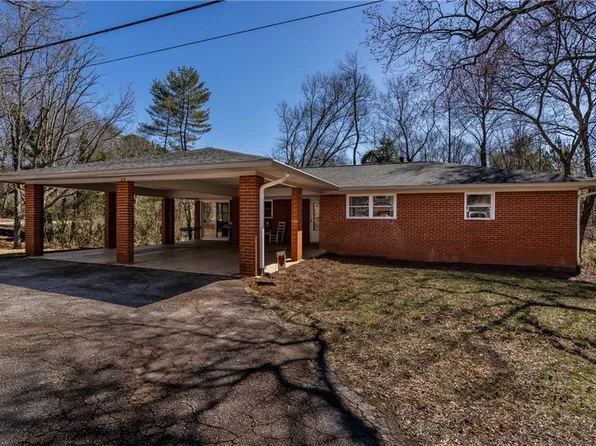 25 Cane Creek Valley Rd, Dahlonega, GA 30533