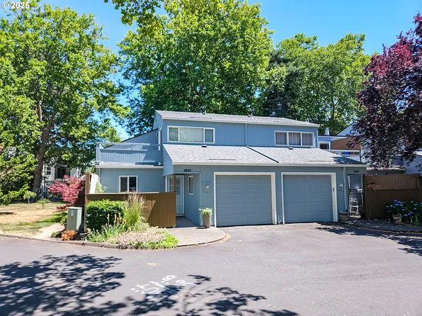 1501 NW Eastbrook Ct, Beaverton, OR 97006