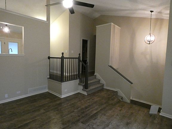 3rd image of 11007 N Wallace Ave