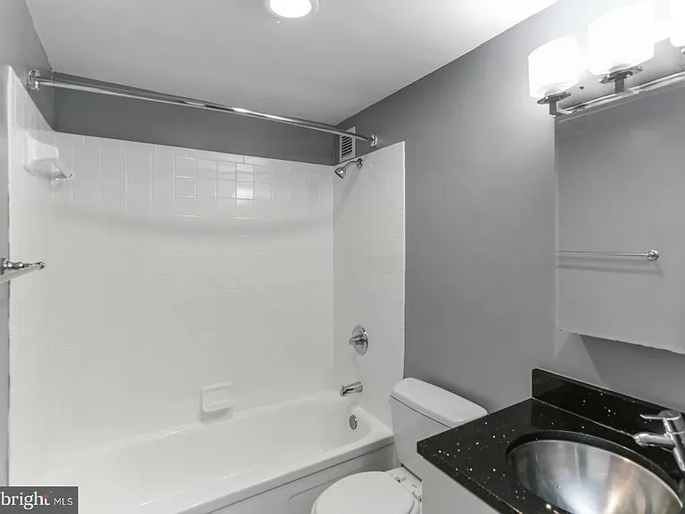 1101 3rd St SW #403 — Photo 69