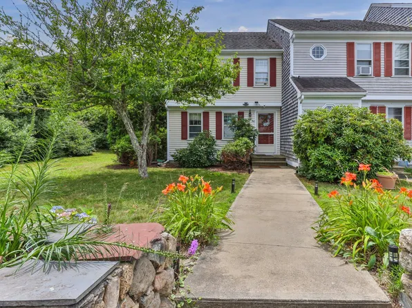 29A Woodview Drive, Falmouth, MA 02540