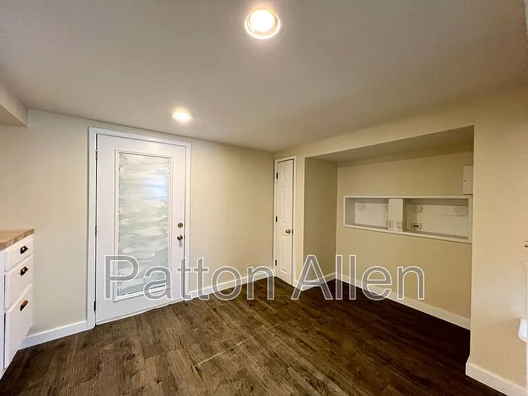 29 Parkman Ave #3 — Photo 6