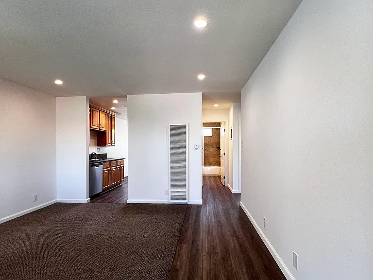 6452 Orange Ave #23 — Photo 3