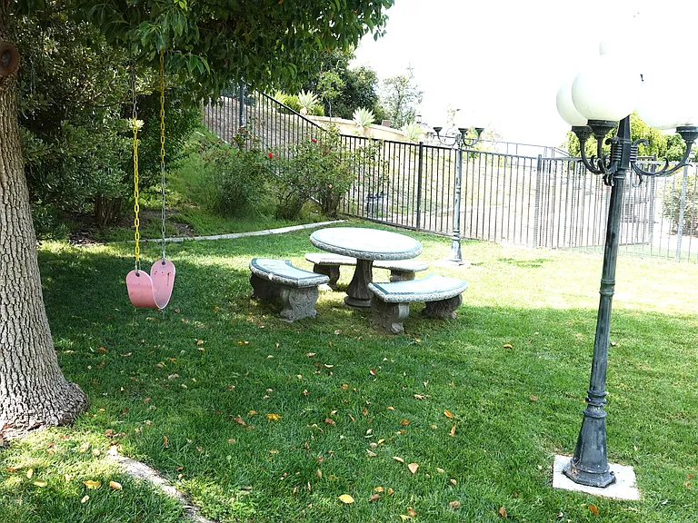 7535 Misty View Pl — Photo 12