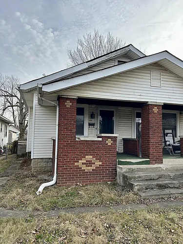 911 N Emerson Ave Photo 1