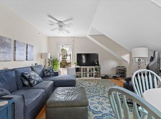 16 West St APT 3, Worcester, MA 01609