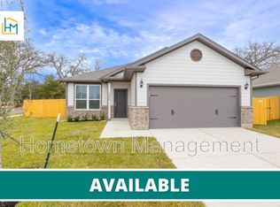 2395 Lightfoot Ln, Bryan, TX 77803