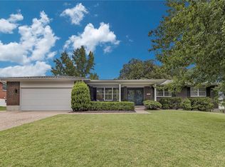 3316 Cottonwood Dr, Saint Charles, MO 63301