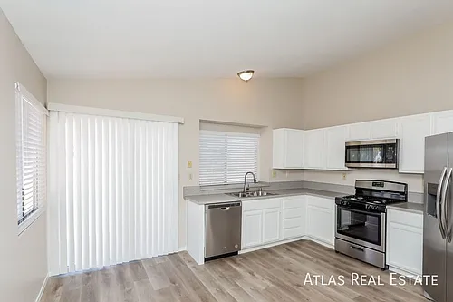 5218 Coral Vine Way Photo 1