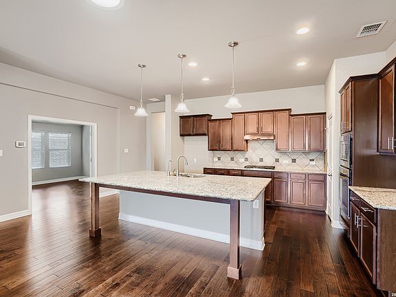 5th image of 3132 Barker Cypress