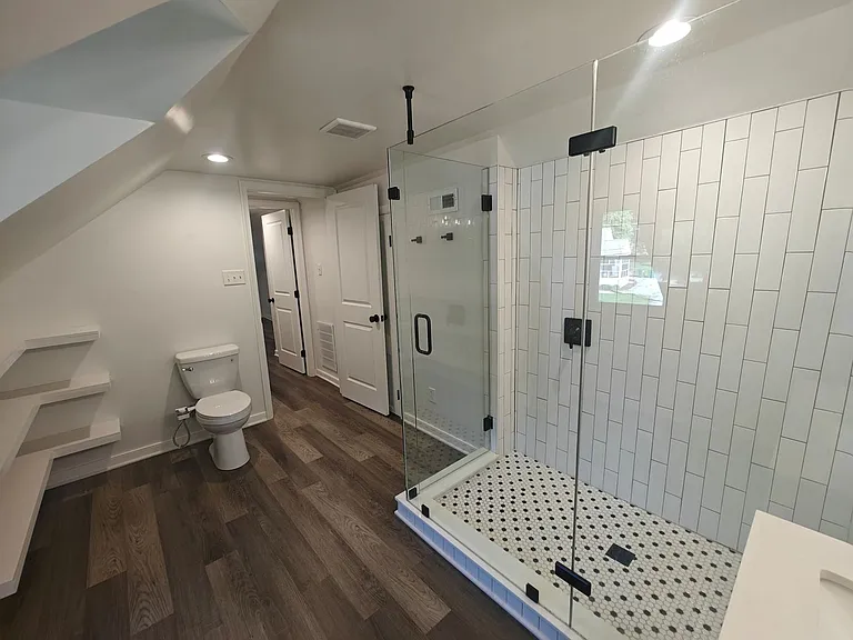 8402 Rolando Dr — Photo 23