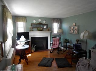 11 Nye St, Manchester, CT 06040