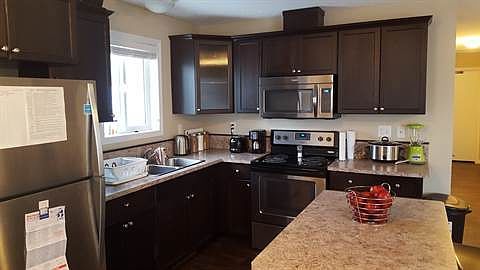 5th image of 11447 95th St NW