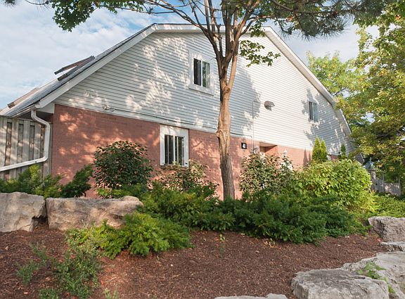 2nd image of 41 Valleyview Rd