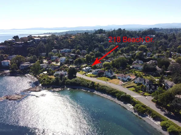 218 Beach Dr, Oak Bay, BC V8S 2M1