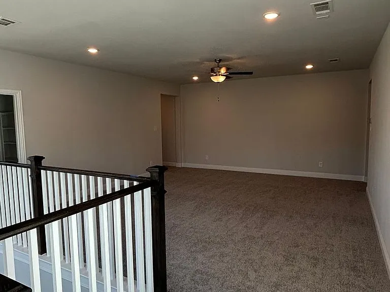 9008 Guadalupe St — Photo 11