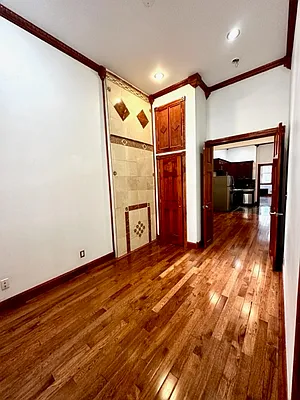 Rented by Apple Exclusive Realty Inc | media 24