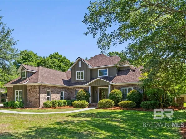 5691 Riverview Oaks Dr, Theodore, AL 36582