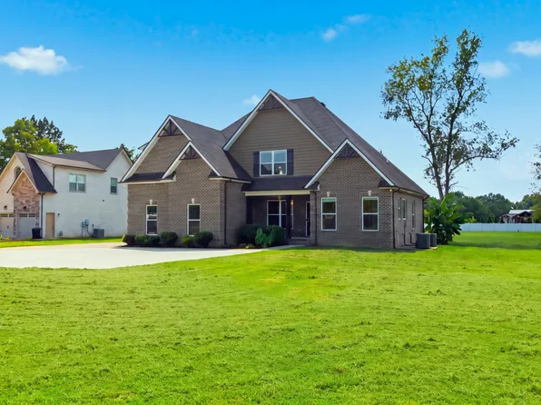 2187 Twin Oak Dr, Murfreesboro, TN 37130