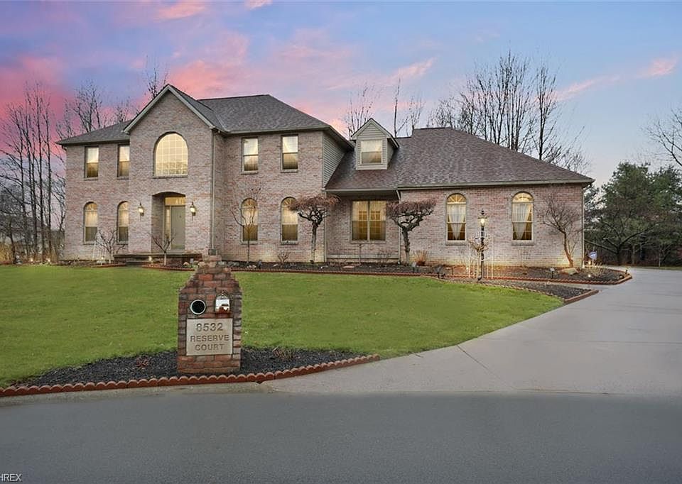 1st image of 8532 Reserve Ct