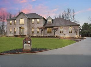 8532 Reserve Ct, Poland, OH 44514