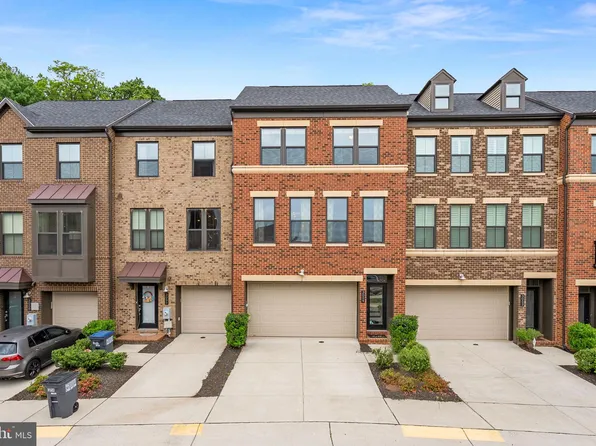 3054 Wild Blue Indigo Ct, Fairfax, VA 22031