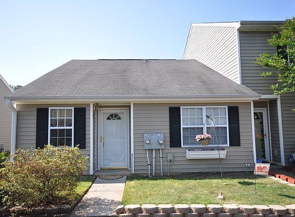 3rd image of 4664 Brookwood Ln