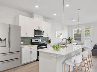 702 Sand Dollar Dr, Kemah, TX 77565