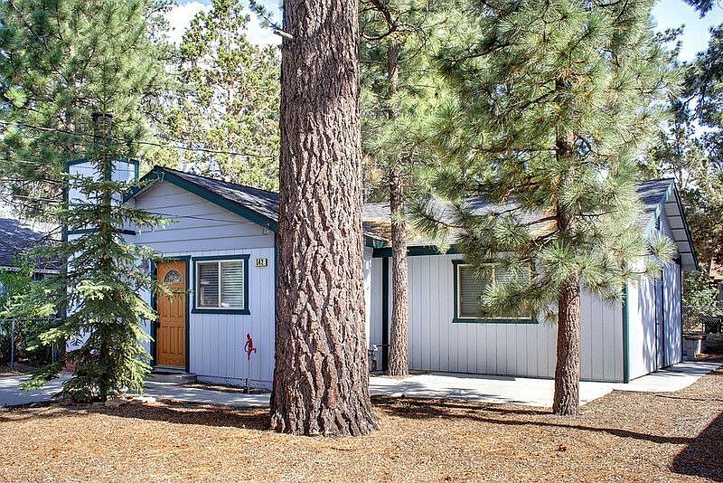 1st image of 542 Meadow Ln