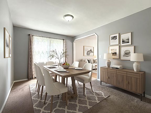 3rd image of 367 Charles St Unit 1