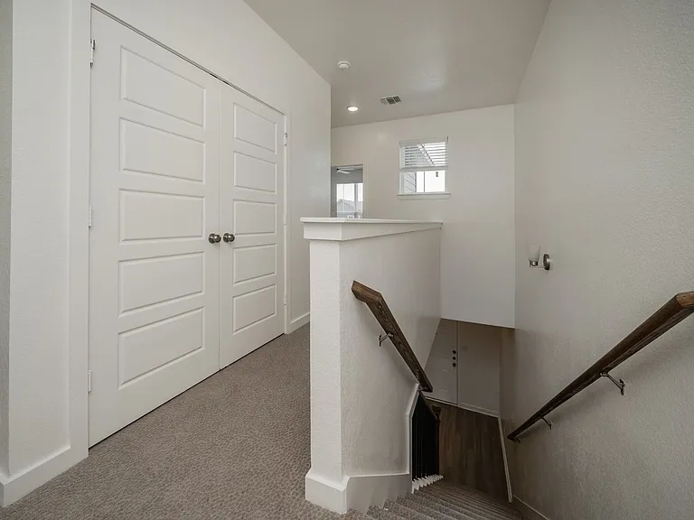 8434 Adelaide Dr — Photo 56