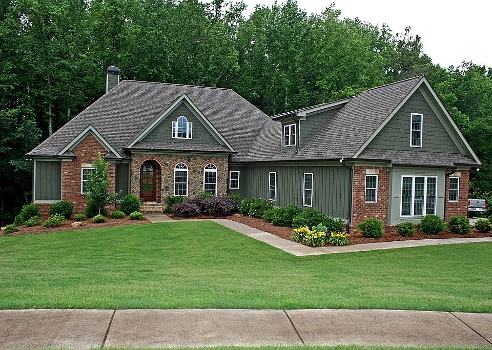 Custom Ranch / Basement