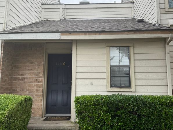 Home for Sale in Farmers Branch TX