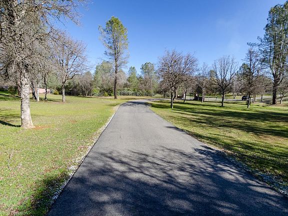 11846 Comstock Ln-95