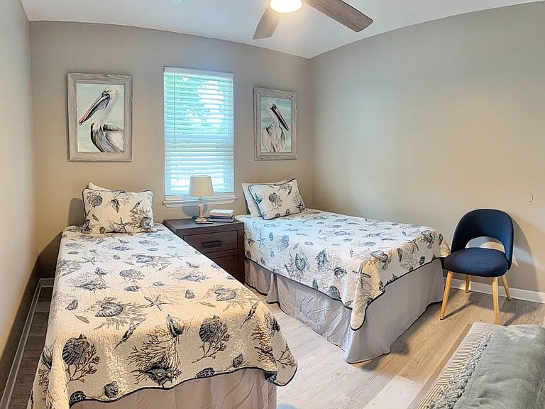 809 Bremen Ave — Photo 22