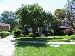3459 W 96th St, Evergreen Park, IL 60805
