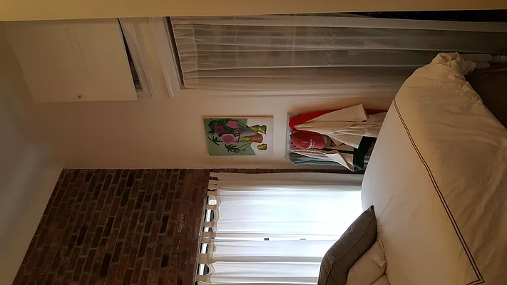 Rented by OGI Management | media 25