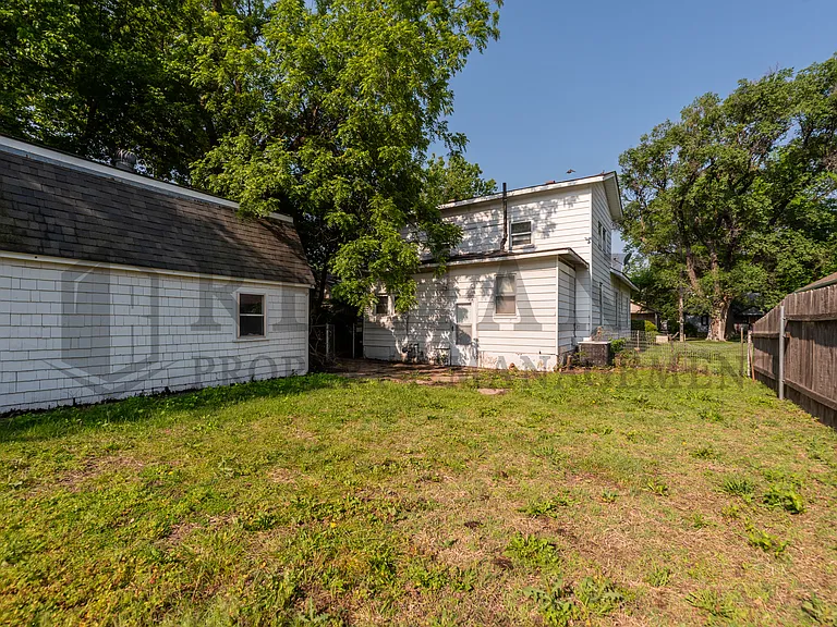 232 S Sedgwick St — Photo 4