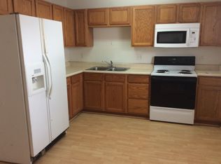 1019 E River St APT A, Pueblo, CO 81001