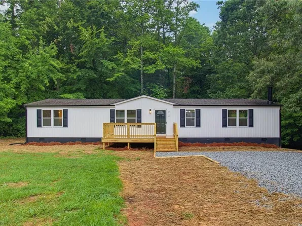 212 Krusinski Ln, Colfax, NC 27235