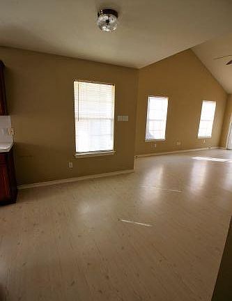 4th image of 2123 Hidden Hollow Cir #A