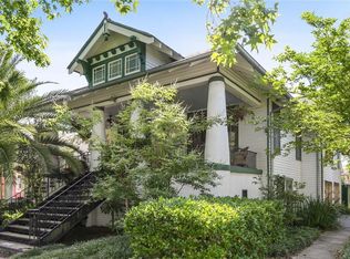 2038 Pine St, New Orleans, LA 70118
