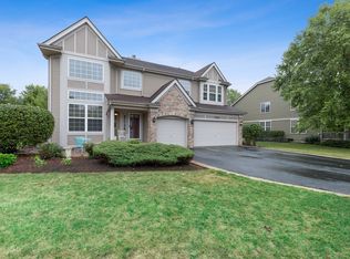 1546 Augusta Ln, Cary, IL 60013