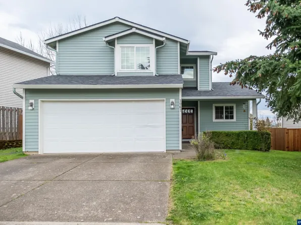 1067 SW Falcon Crest Dr, Dundee, OR 97115
