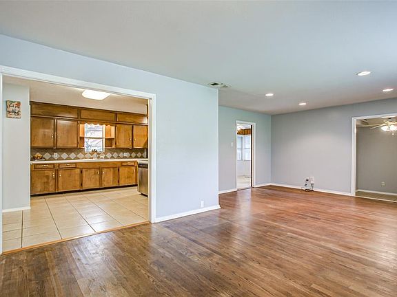 4th image of 6168 Marquita Ave