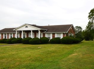 530 Scenic Dr, Harrodsburg, KY 40330