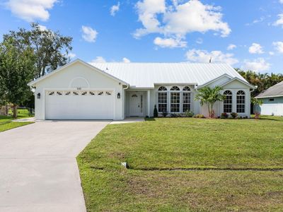 545 SE Cliff Road, Port Saint Lucie, FL, 34984