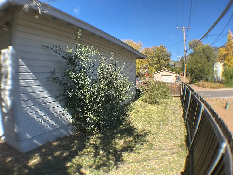 1728 N West St #B — Photo 3